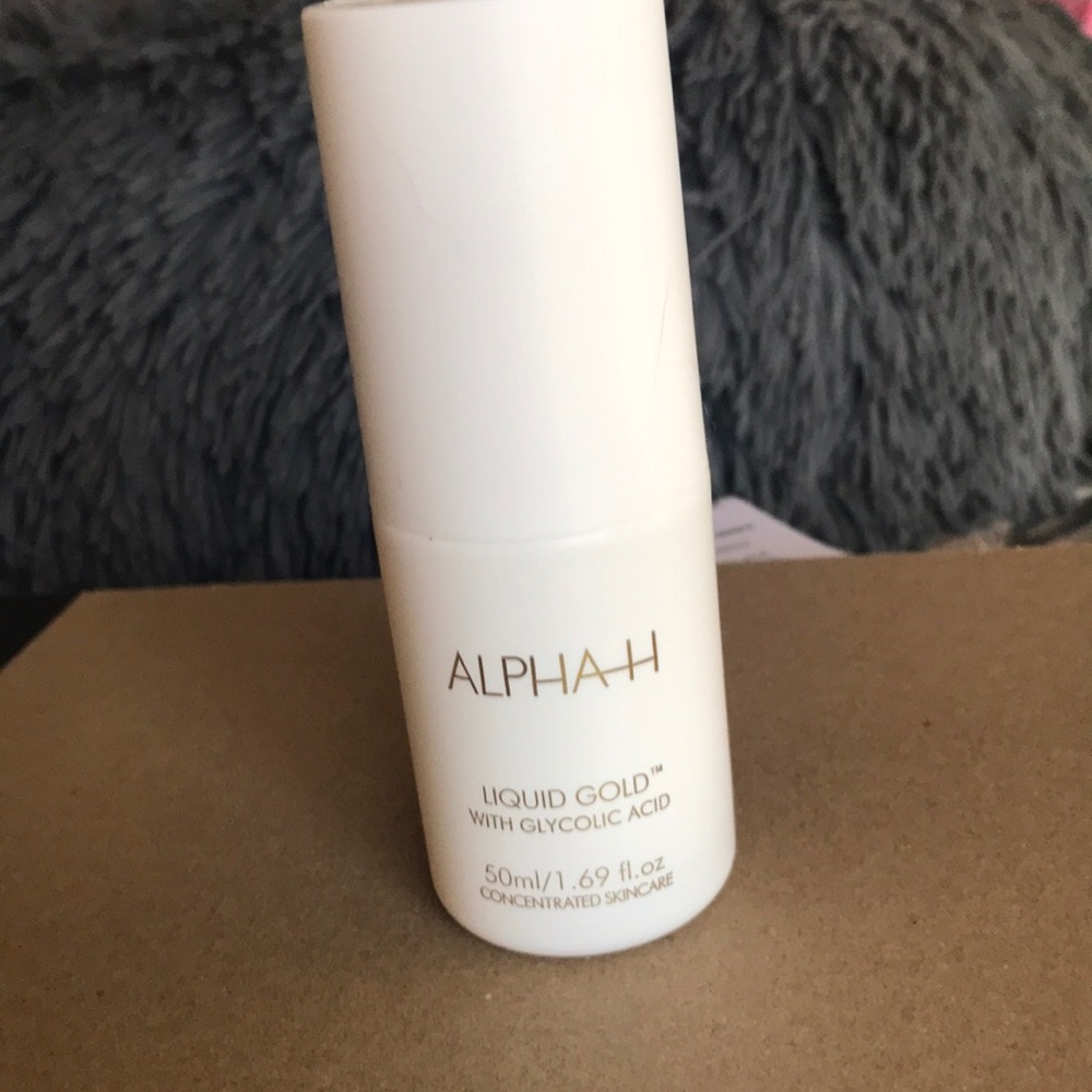 ALPHA-H Liquid Gold Exfoliating Tonic. New/Never opened